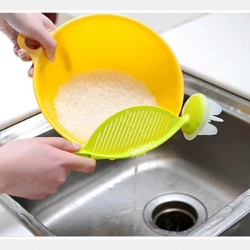 HOMETREE Kitchen Accessories Clean Rice Silicone Soft Head Wash Sieve Beans Kitchen Gadgets Cleaning Kitchenware Goods H370