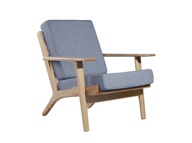 Hans_Wegner_Plank_arm_chair