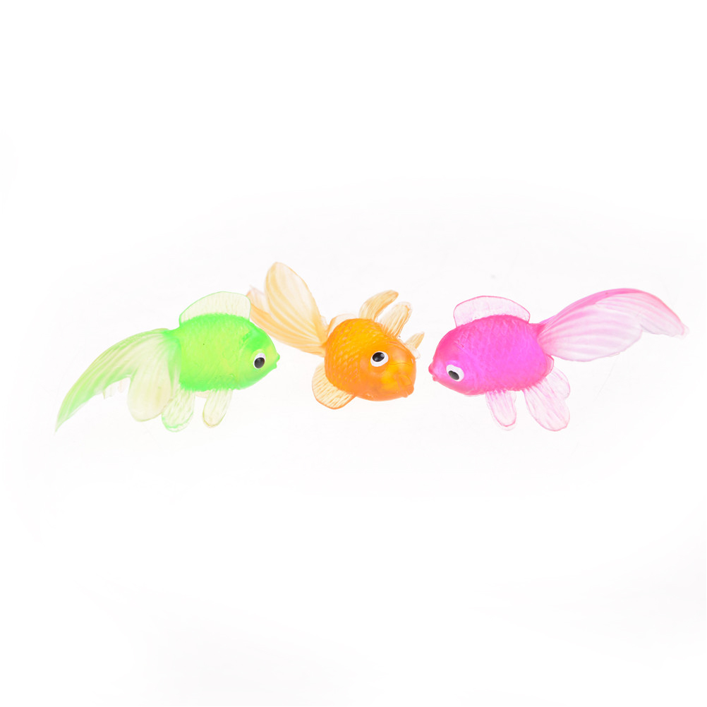 Wholesale 20pcs/pack mini colorful Plastic Simulation vivid Small Goldfish Soft Rubber Gold Fish Random Color 4cm