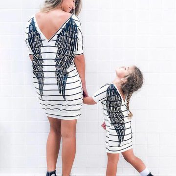 Mother and Daughter Matching Clothing Wings Dress Mom Girls Family Clothes 2020 Summer Short Sleeve Family Matching Outfits New