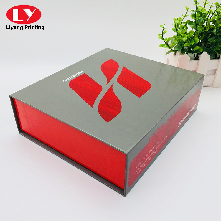 Collapsible Magnetic Box