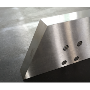 Strong Rectangular Guide Rail Suitable for Industrial Use