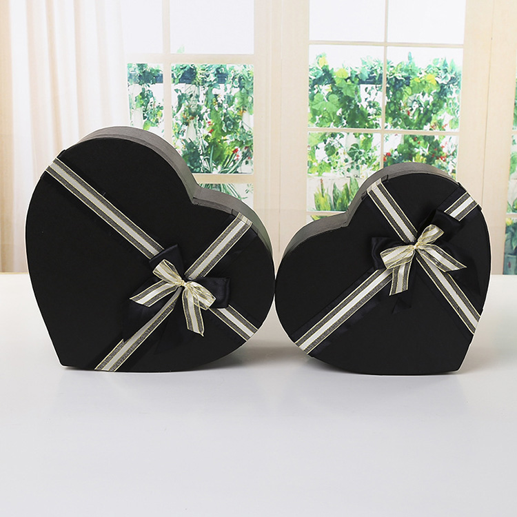 Black Heart Box Jpg