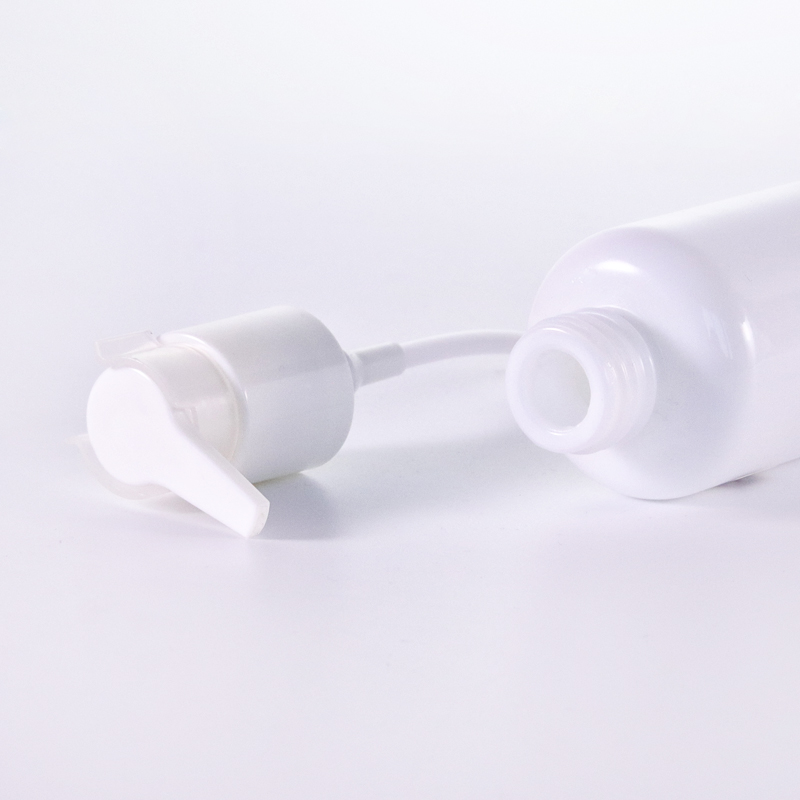 Round Shoulder White Glass Bottle With Long Nozzle4 Jpg