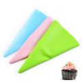 New Confectionery Bag Silicone Icing Piping Cream Pastry Bag Nozzle DIY Cake Decorating Baking Decorating Tools for Cake Fondant
