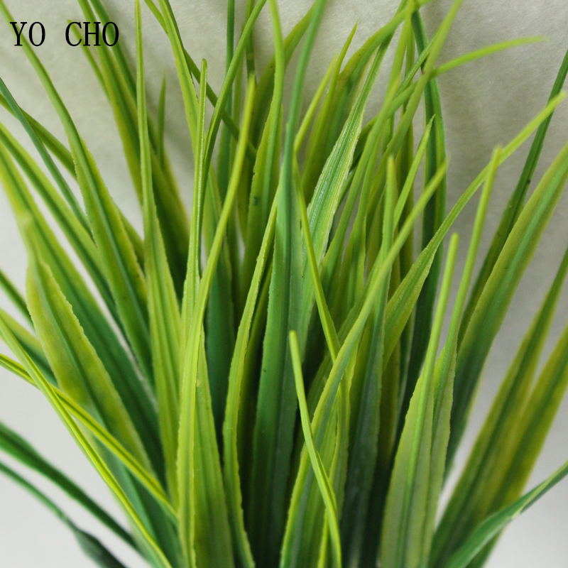 YO CHO Artificial Plants 7-fork Green Imitation Plastic Artificial Grass Leaves for Garden Outdoor Decoration Fake Clover Plants