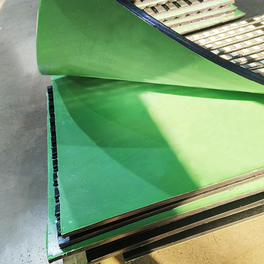 Rubber sheet with CN layer