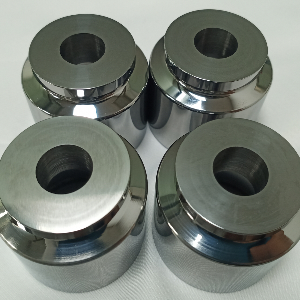 Metal shrink tube forming mold