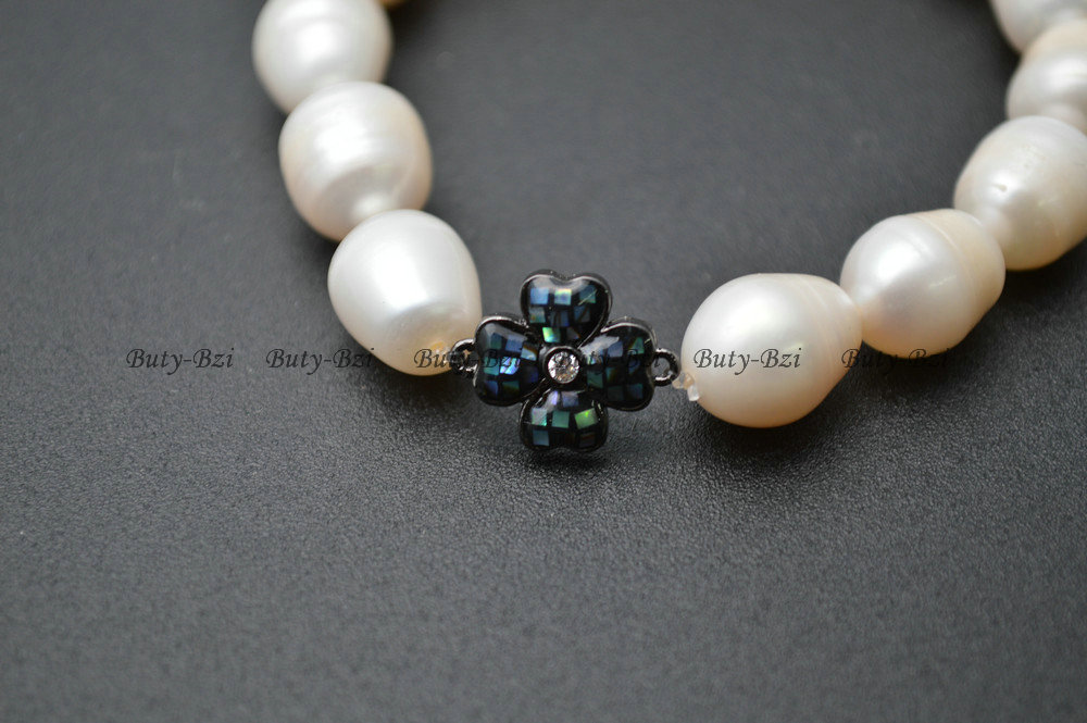 Natural Fresh Water Pearl Potato Beads Paved Abalone Shell Metal Clover Charm Stretch Bracelets High Quality Fashion Jewelry