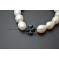 Natural Fresh Water Pearl Potato Beads Paved Abalone Shell Metal Clover Charm Stretch Bracelets High Quality Fashion Jewelry