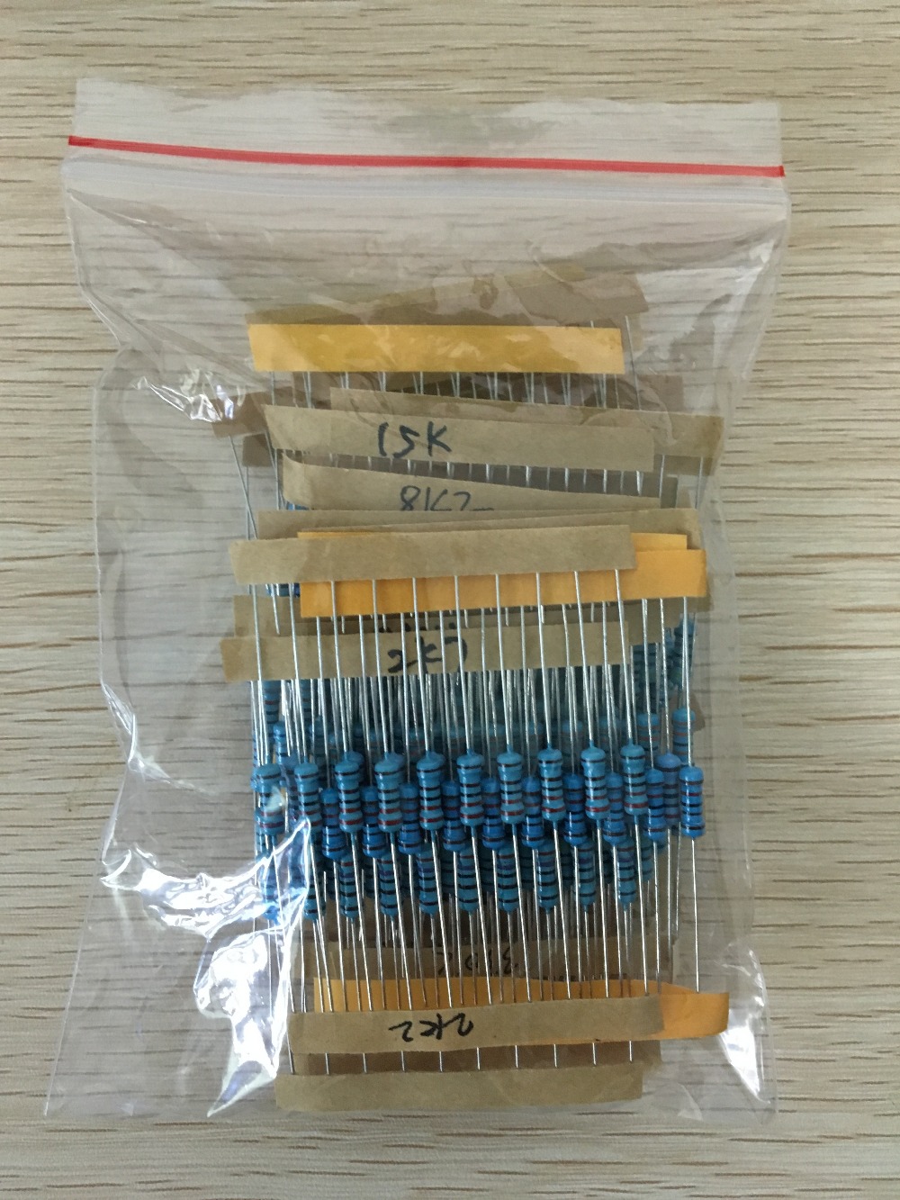 300pcs 1K-1M Ohm 1/2w Resistance 1% Metal Film Resistor Assortment Kit Set 30Kinds*10pcs=300PCS Free Shipping