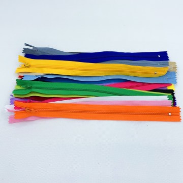 10pcs 3#10-60cm (4inch-24 Inch)Closed Nylon Coil Zippers for Tailor Sewing Crafts Bulk 20 Colors