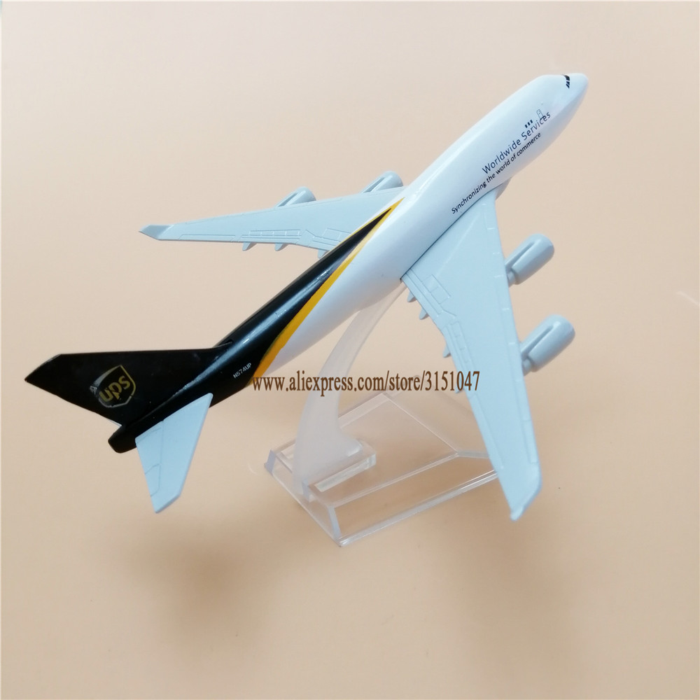 16cm Alloy Metal Air UPS B747 Airlines Airplane Model Worldwide Service Boeing 747 Airways Plane Model Stand Aircraft Kids Gifts