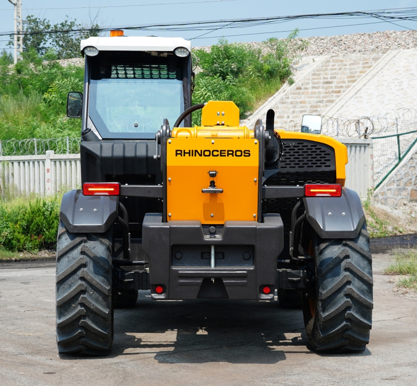 Rhinoceros 18m telehandler high-lift fork loader