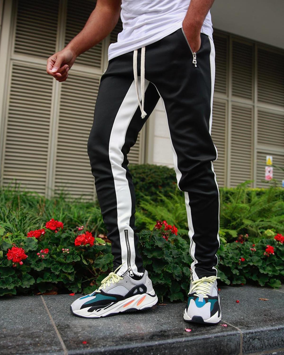 Fashionable men's jogging pants zipper pocket casual pants fitness men's sportswear stitching bottoms tight sports pants trouser