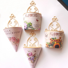 Plastic Vases Wall Hanging Basket Living Room Decoration Garden Plant Pots Imitation Metal Flower Basket Floral Hanging Baskets