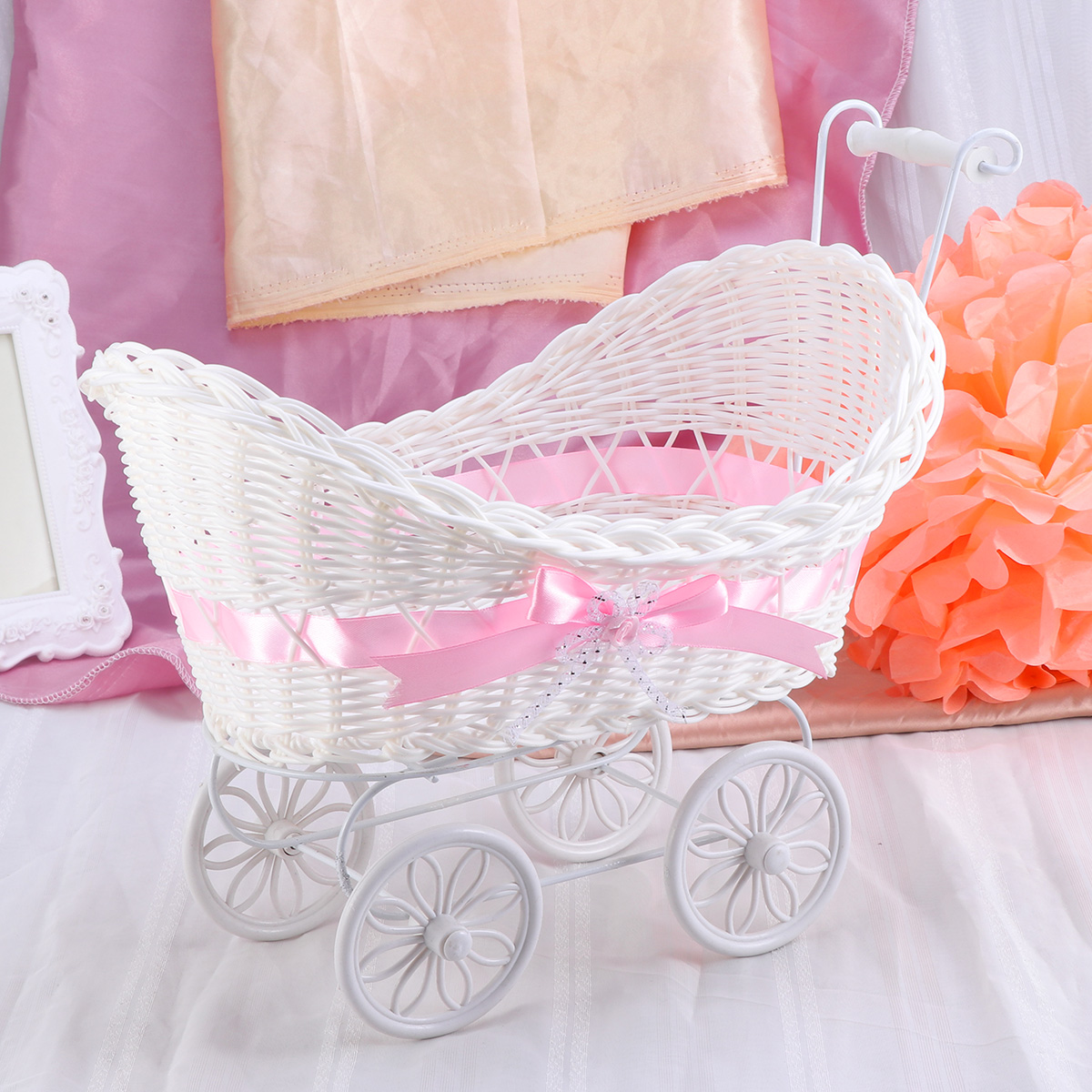 Cart Cane Tricycles Flower Basket Knitted Flower Mini Car Furnishing Articles for Wedding Baby Shower Party Birthday Decor