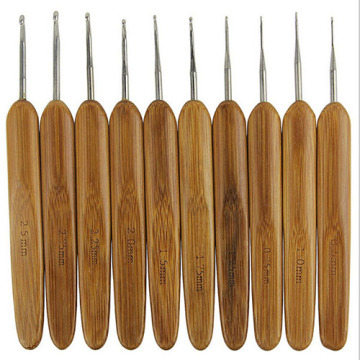 10 Pcs/Set Bamboo Handle Metal Crochet Hooks Knitting Needles Craft Hand Tool