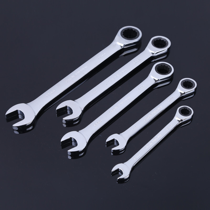 LUWEI 6mm-32mm Ratchet Spanner Combination Head Wrench Flexible Ratchet Combination Adjustable Hand Tools for Car Ratchet Wrench
