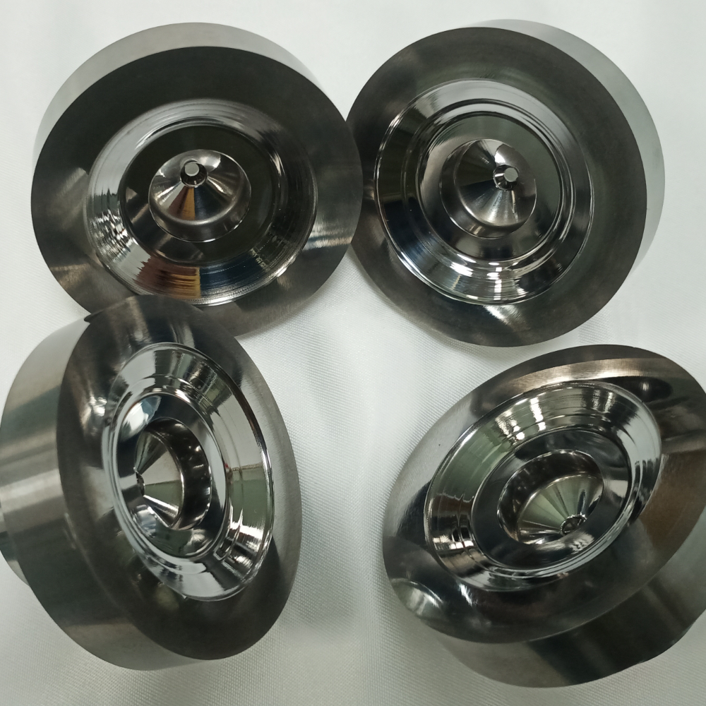 Non-magnetic material Mold