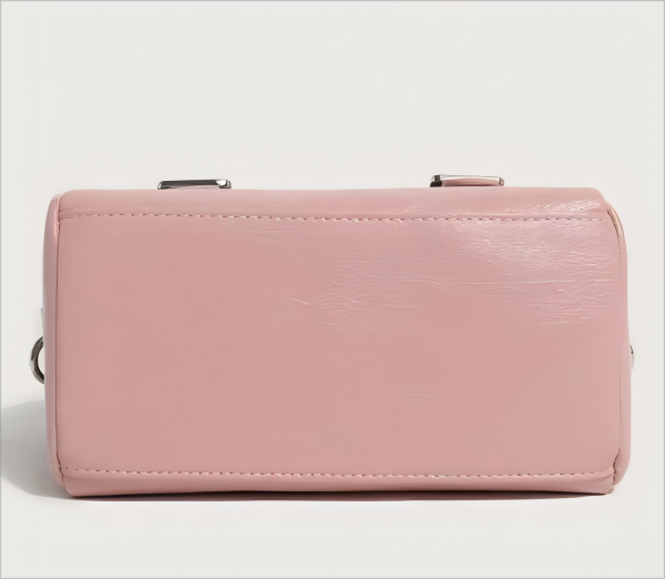 Lady's commuter travel handbag