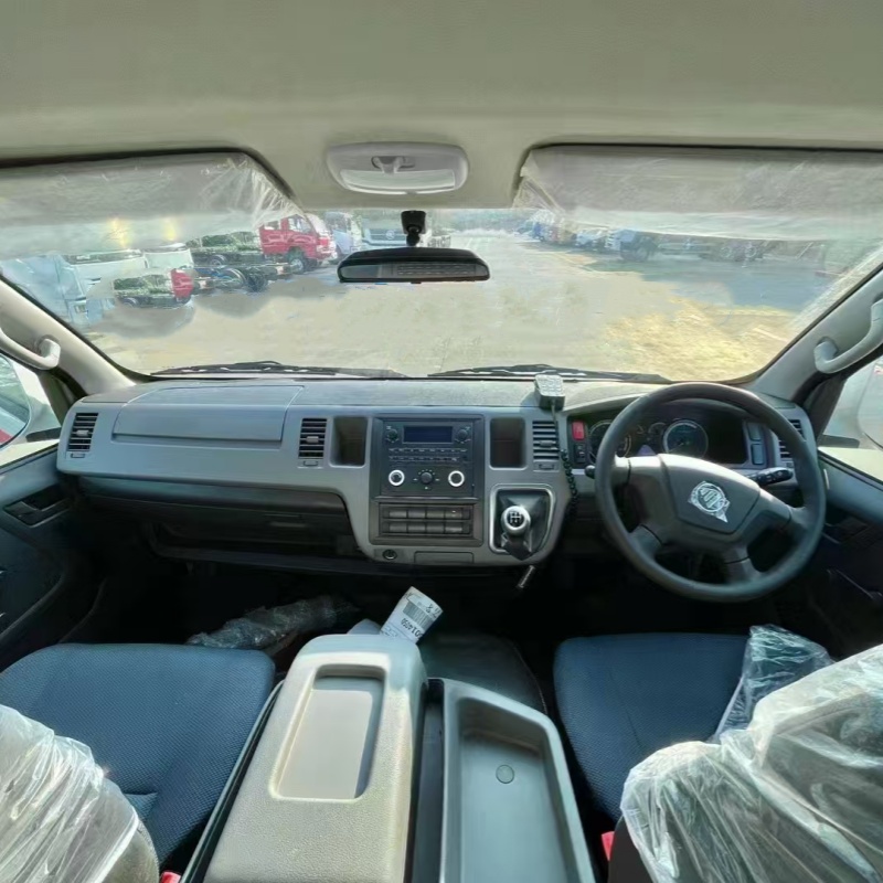 Right steering wheel (2)