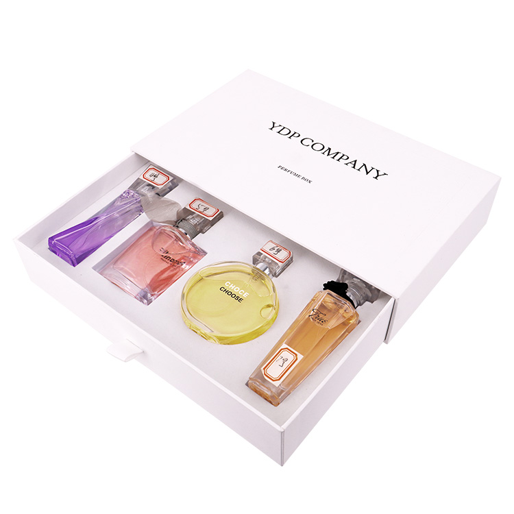 custom perfume box 4