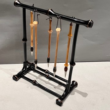 Qiong Bamboo Door-Shaped Pen Holder