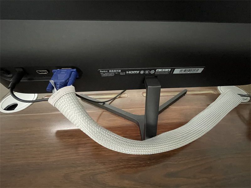 Zipper cable sleeve braided wrap