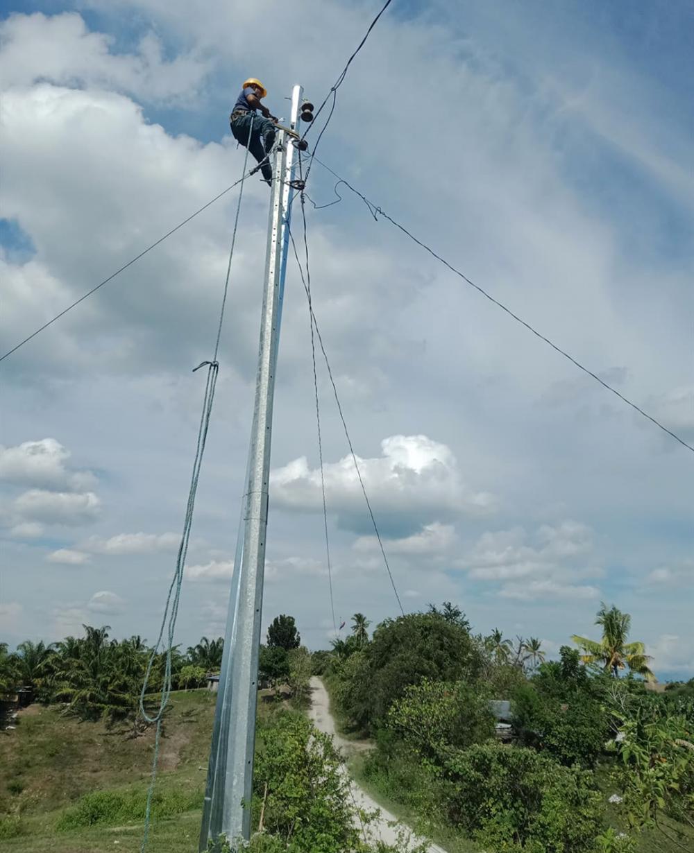 Galvanizing Pole
