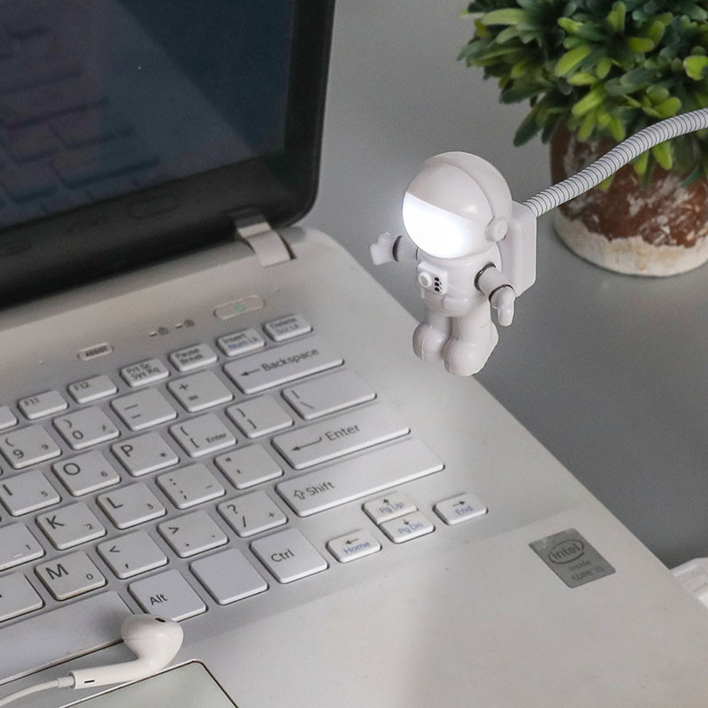 Cool Style Astronaut Spaceman USB LED Lamp Adjustable gadgets inteligentes For Computer PC Desk Light Office USB Gadgets