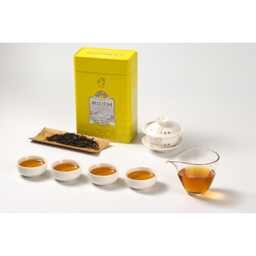 Manor Crafted Yellow Jar Dianhong Black Tea