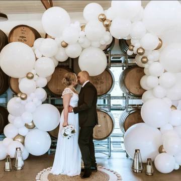 Giant Macaron White Balloon Garland Arch Kit Wedding Balloon Bride Bridal Wedding Party Background Photography Birthday Decor