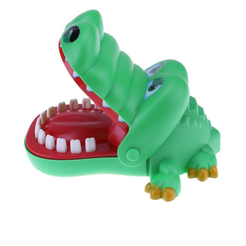 1Pcs fashion Large Crocodile Mouth Dentist Bite Finger Game Funny Novelty Gag Toys for Kids Children Play Fun 2020 hot sale