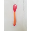 Red Spoon
