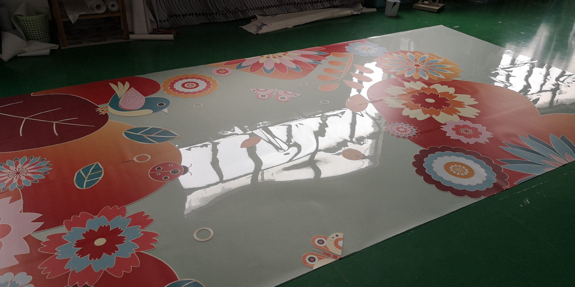 UV LED INK PRINTING ON GLASS