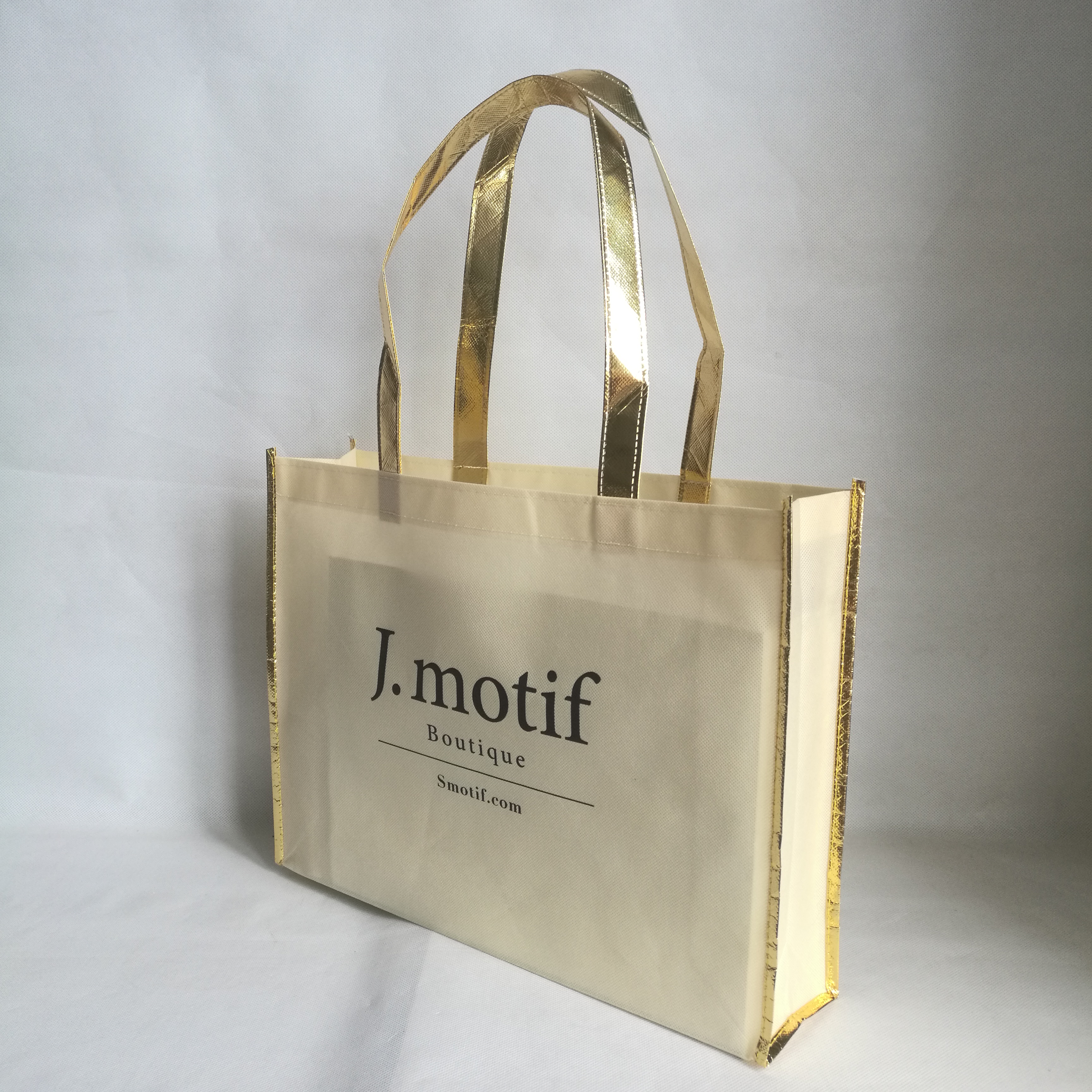 1000pcs/lot Beige Non Woven Fabric Shopping Bags with Gold Trim Folding Reusable Non Woven Promotional Bags for Trade Show/Gifts