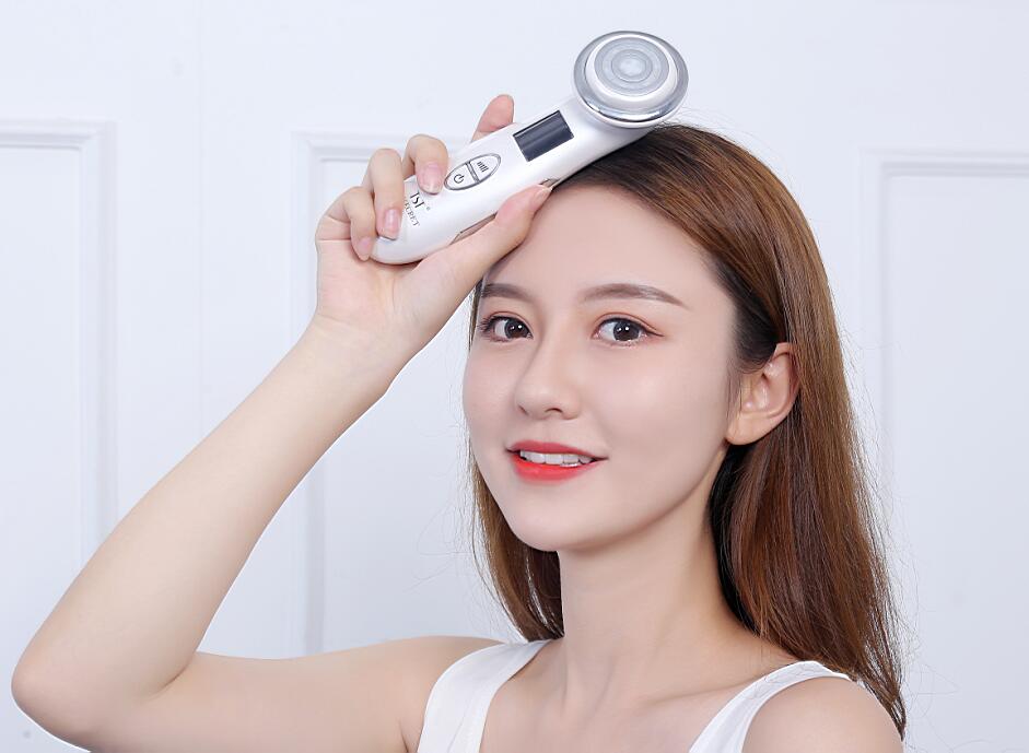 RF beauty instrument