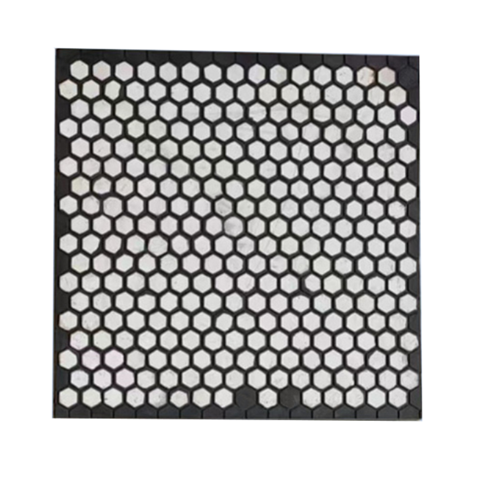 Non-stick ceramic composite liner