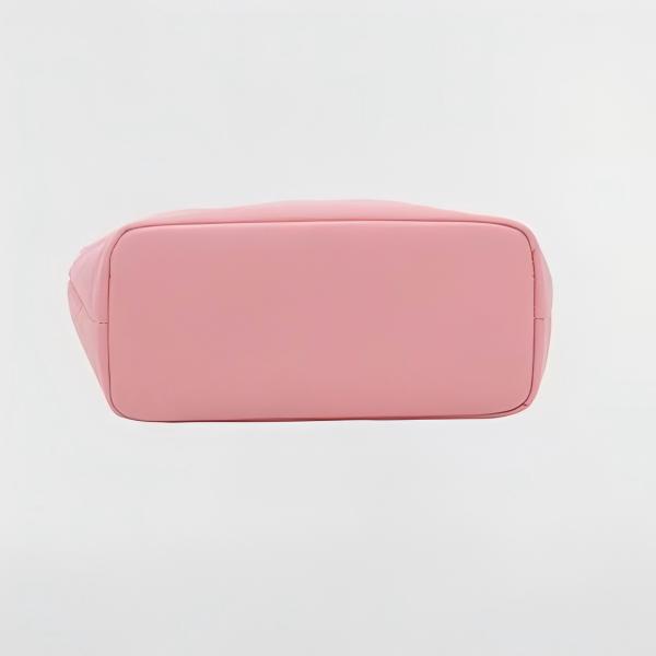 Fashionable and versatile women's handbag