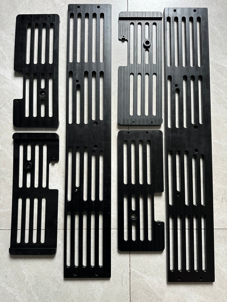 BLACK POLYCARBONATE  30% GF5