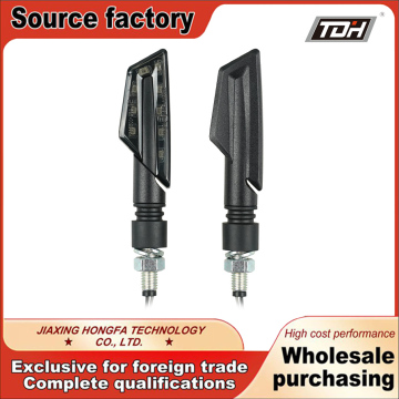 Modern Angular 9-LED Turn Signal Design
