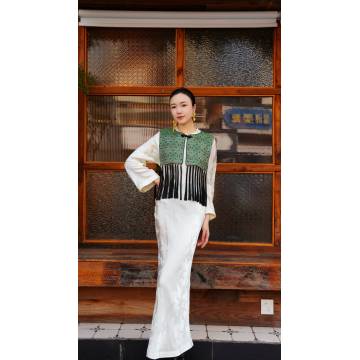 Shisanchai Grassland Post Road Silk Brocade Tassel Cloud Shoulder