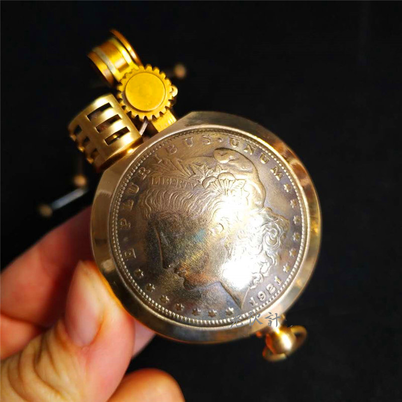 Handmade brass fluid oil lighter Vintage coins gasoline lighter Gift Random pattern