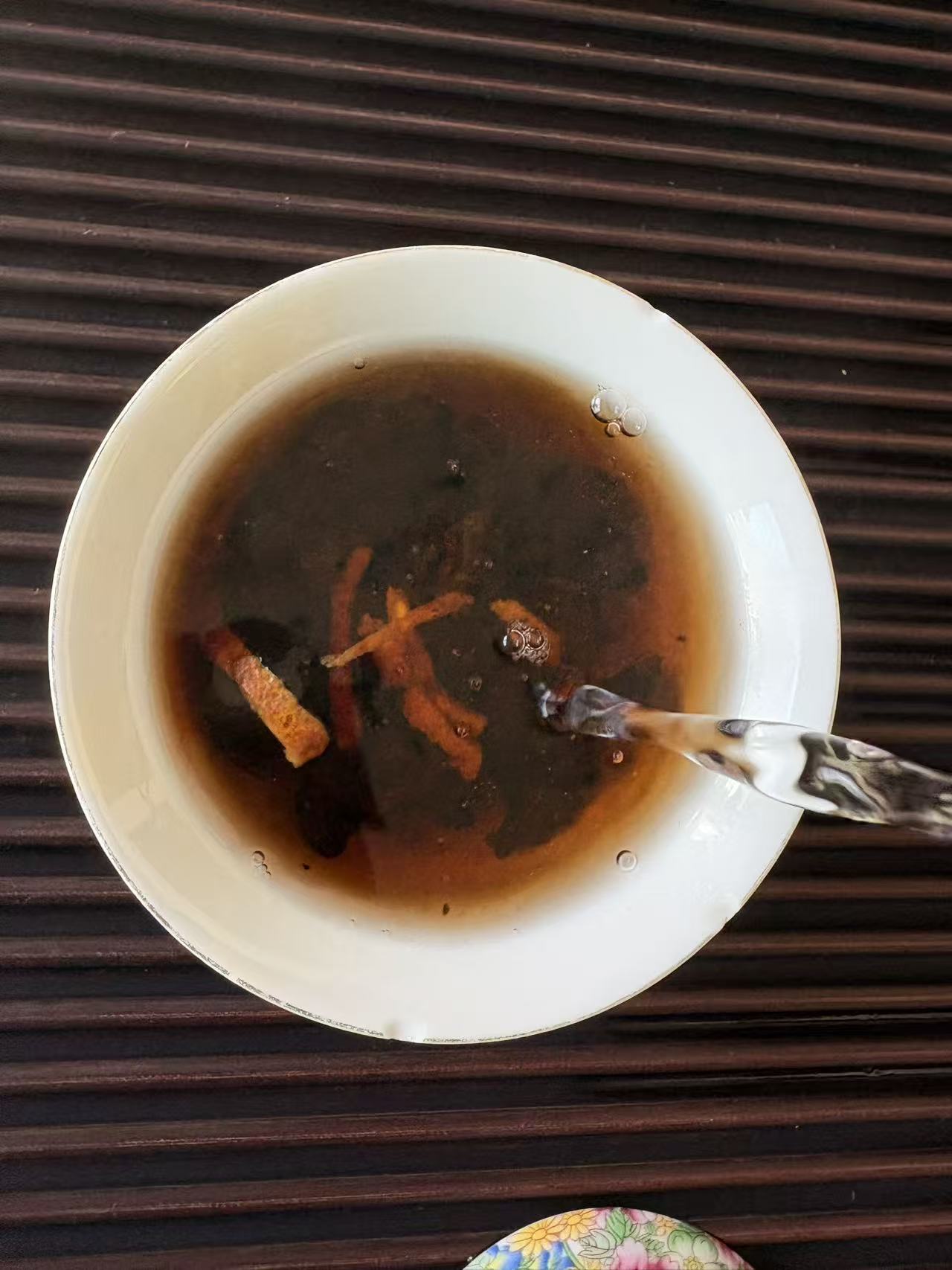 **Brewing of Bingdao Ripe Pu'er with Dried Tangerine Peel**