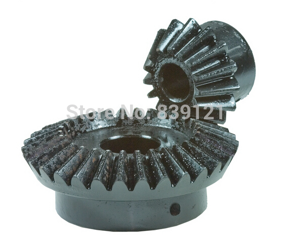 Precision bevel gear 1:2 ratio /0.5Model 35 and 70tooth bevel gear transmission / 90 degrees 0.5model
