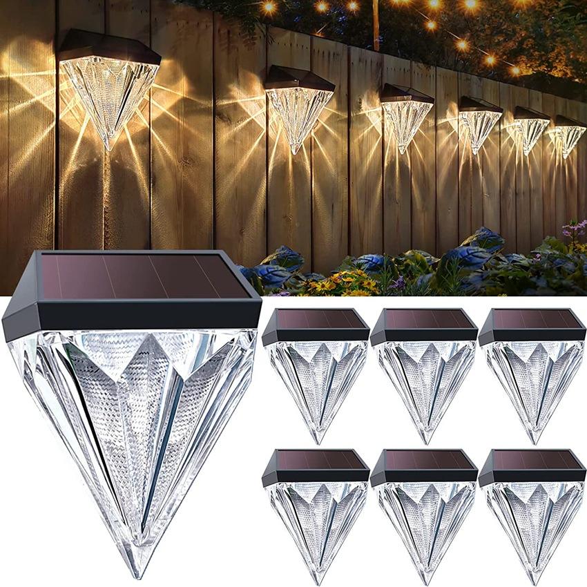 Diamond-shaped solar wall light