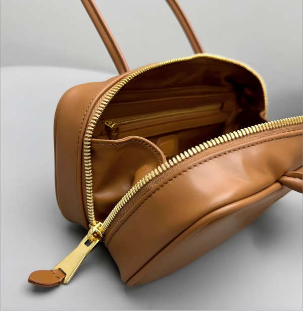 Stylish Retro Tote with Long Leather Handles