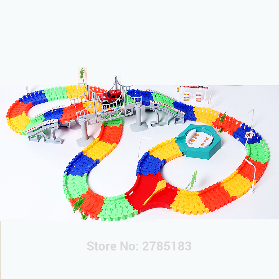 Create a Road Flexile Car and Specail Large Race Track Set over 192 pieces Electronics Track Roller Coaster Assemble Rail Cars