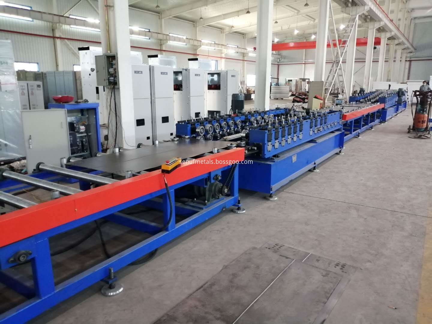 Steel channel lintel  cable tray  (1)